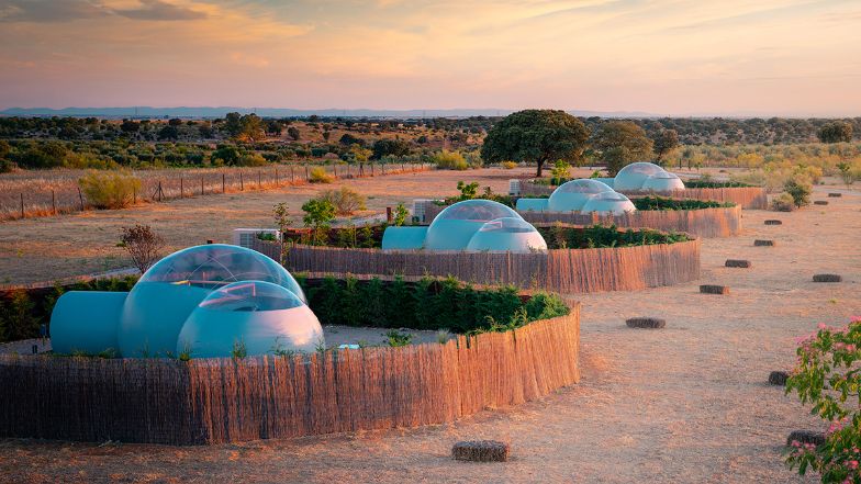 Miluna Open Nature Rooms
