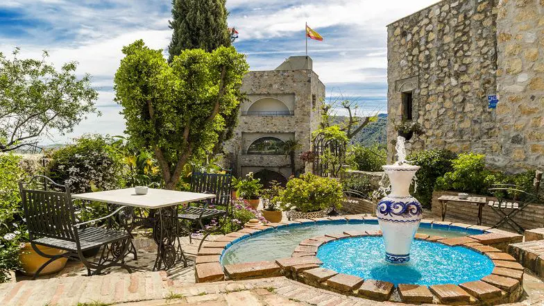 Castillo de Monda
