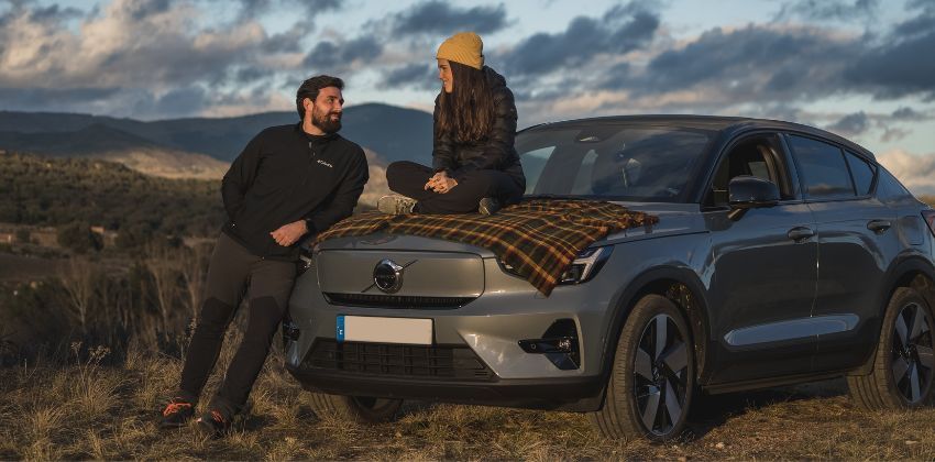 nomadas rurales ruaralka y volvotítulo (2) 12.55.27 nomadas rurales ruaralka y volvo