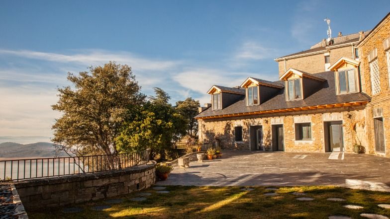 The Rock Suites & Spa