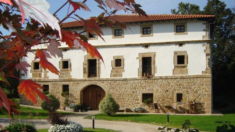 La Casona de San Pantaleón de Aras