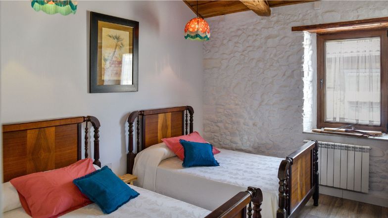 Casa Entrepiedras