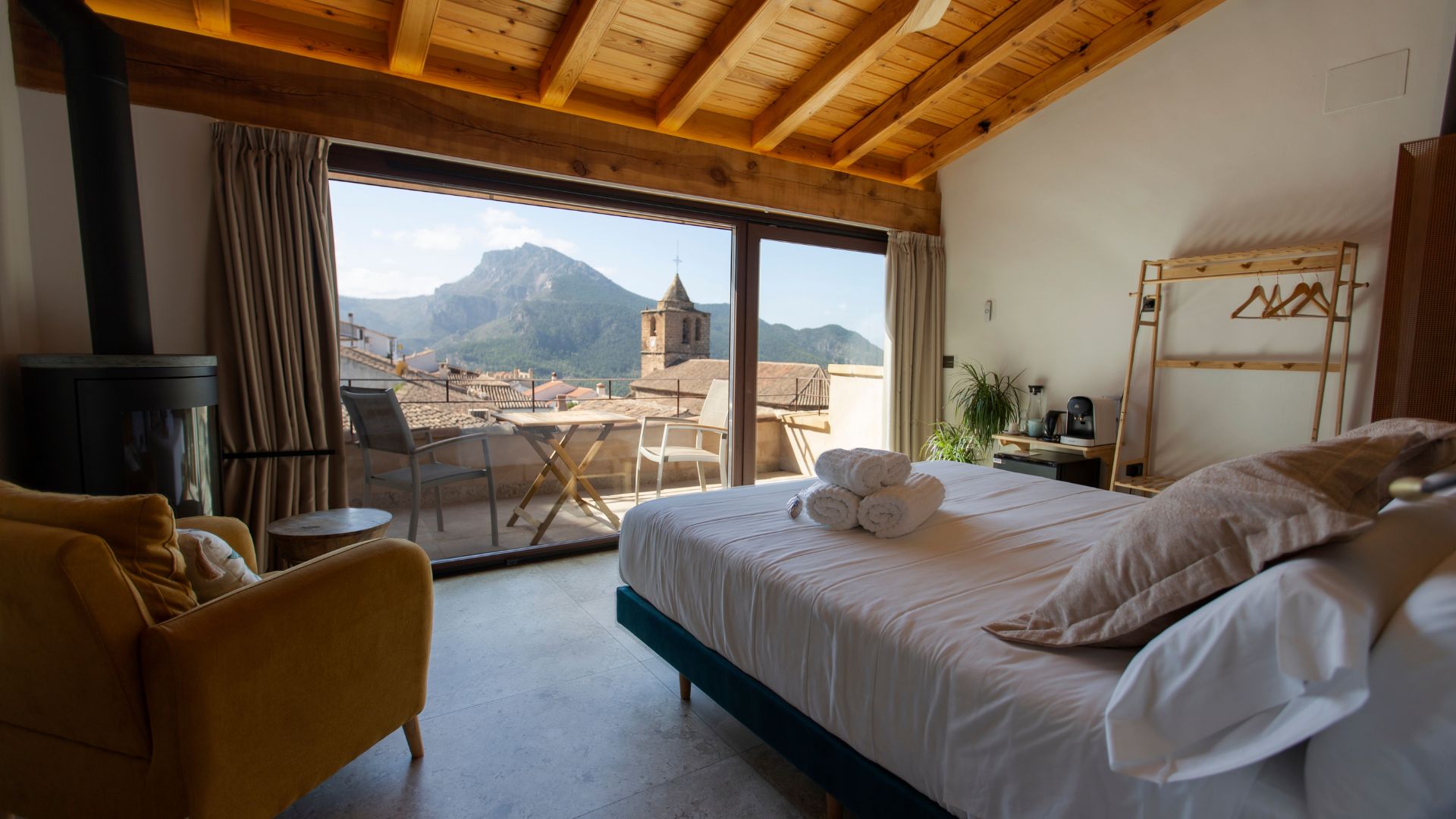 Hotel Poeta Jorge Manrique