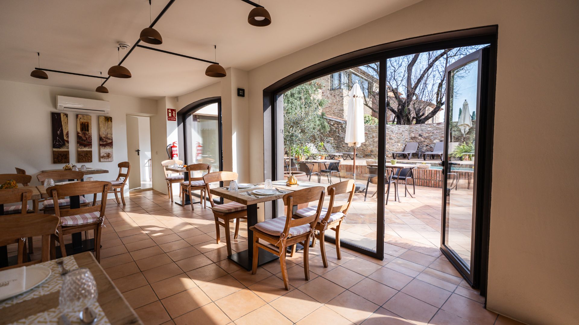 Hotel Monells Summum