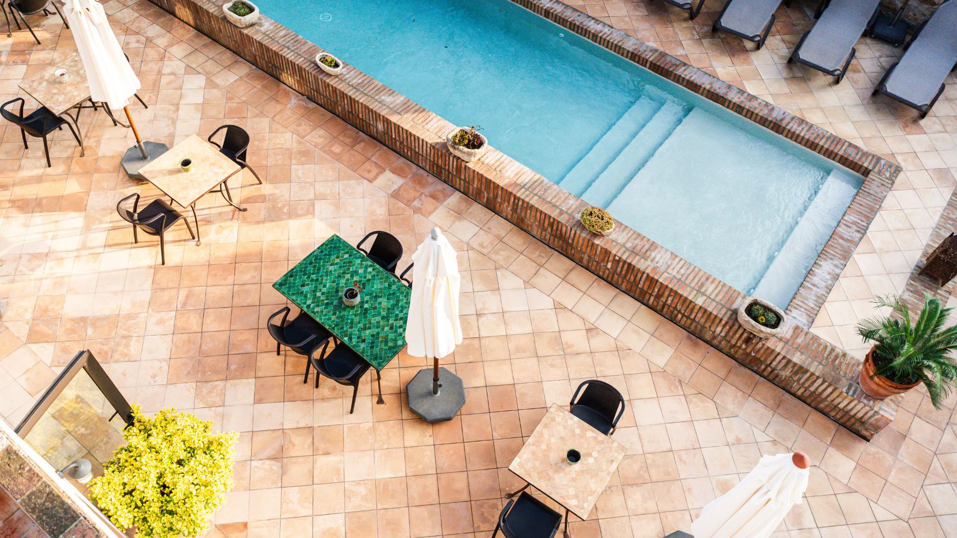 Hotel Monells Summum