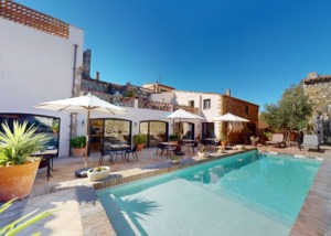 Hotel Monells Summum