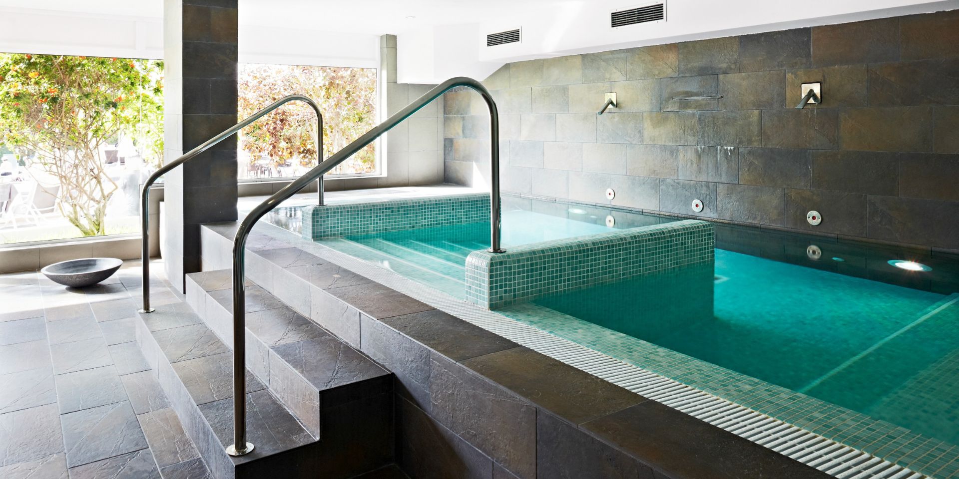 Spa Coral Suites