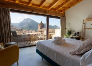 Hotel Poeta Jorge Manrique
